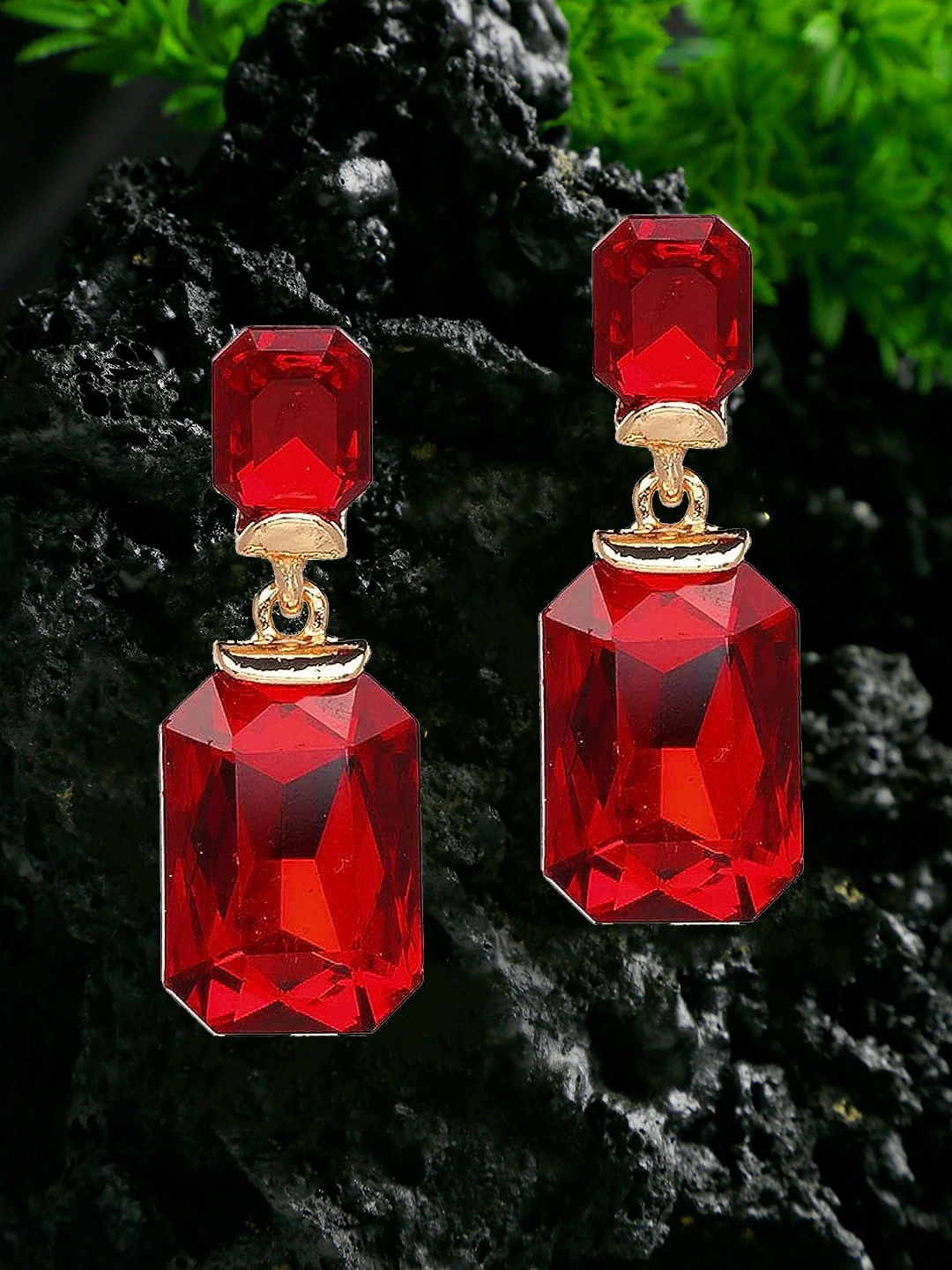 

DressBerry Gold-Plated Crystals-Studded Drop Earrings
