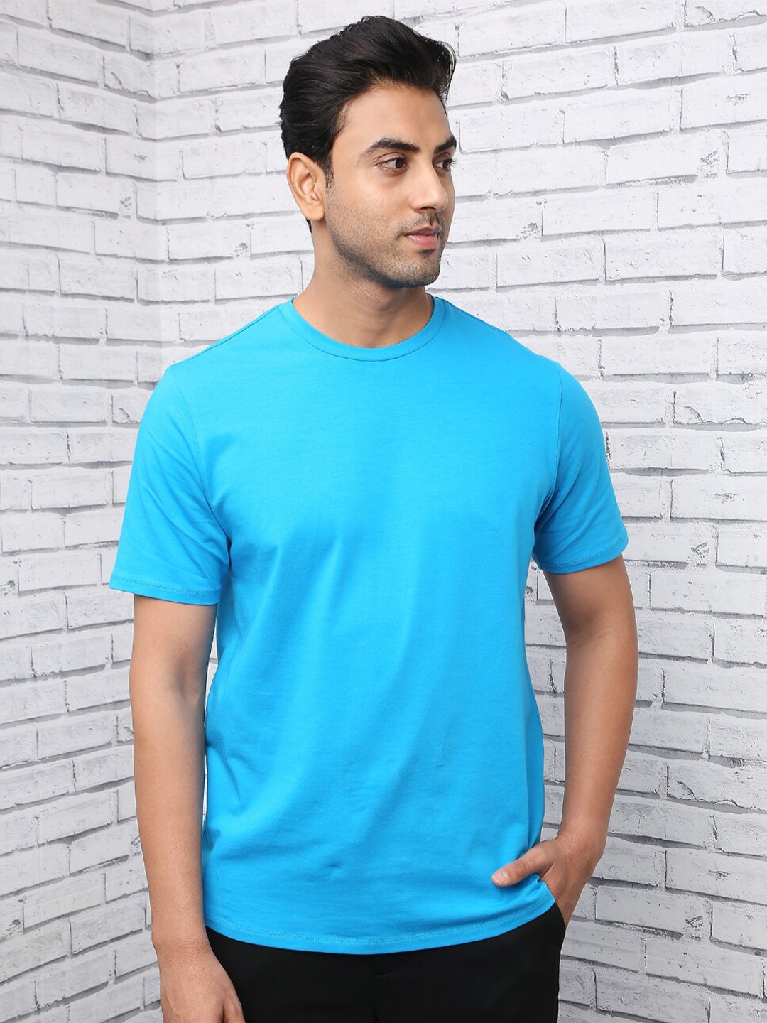 

ONEMILE Round Neck T-shirt, Teal