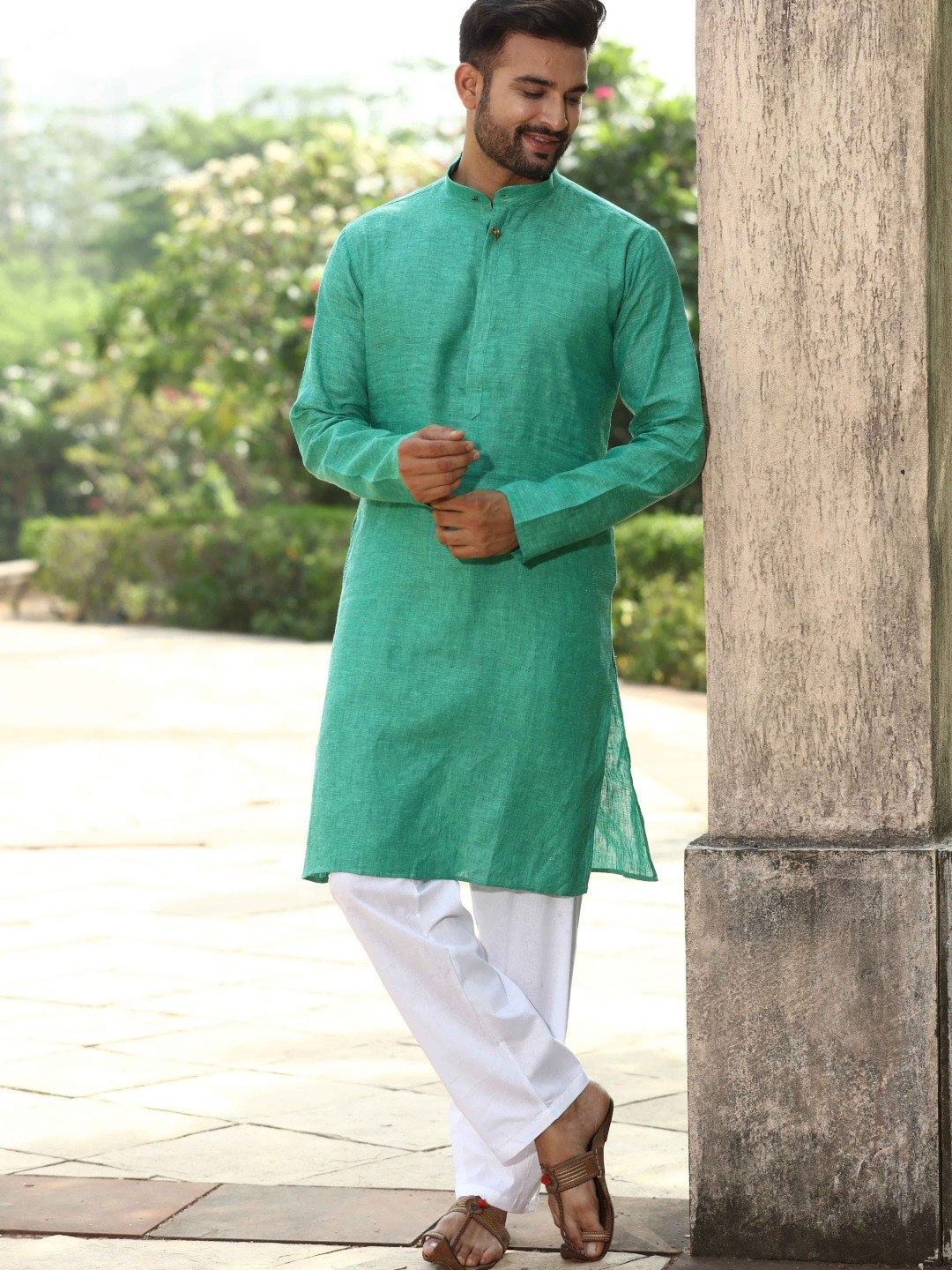 

Authentics Mandarin Collar Pure Linen Kurta with Churidar, Green