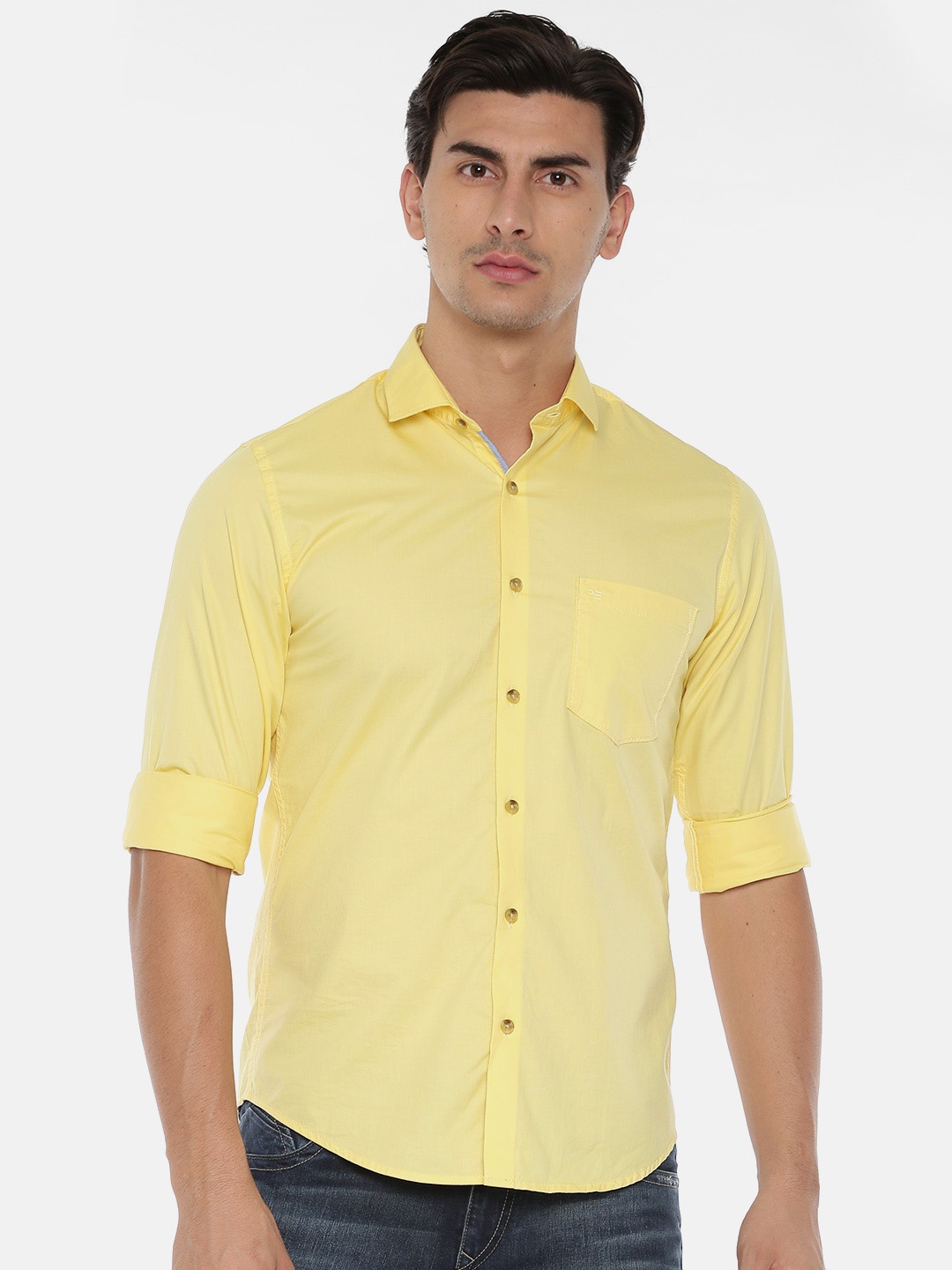 

Peter England Casuals Men Yellow Slim Fit Solid Casual Shirt