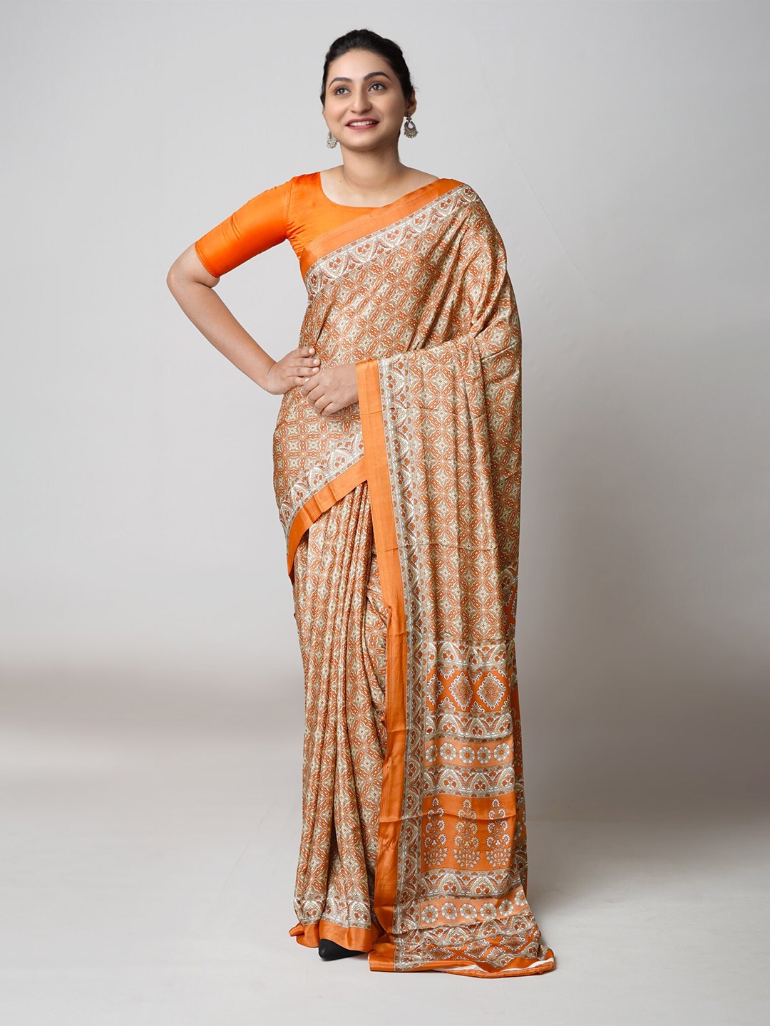 

Unnati Silks Ethnic Motifs Printed Silk Blend Block Print Saree, Yellow