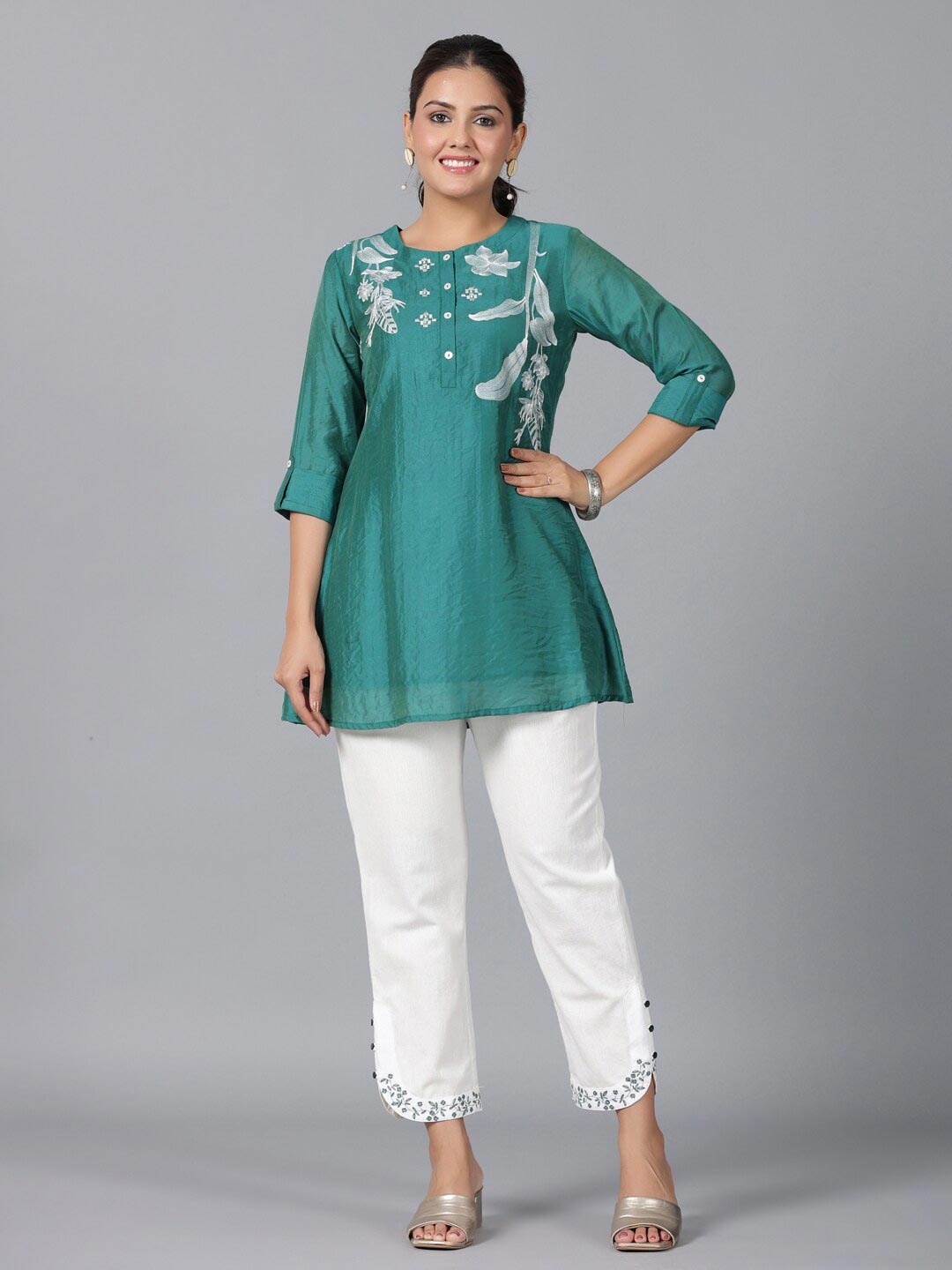 

Juniper Floral Embroidered Tunic with Trouser, Green
