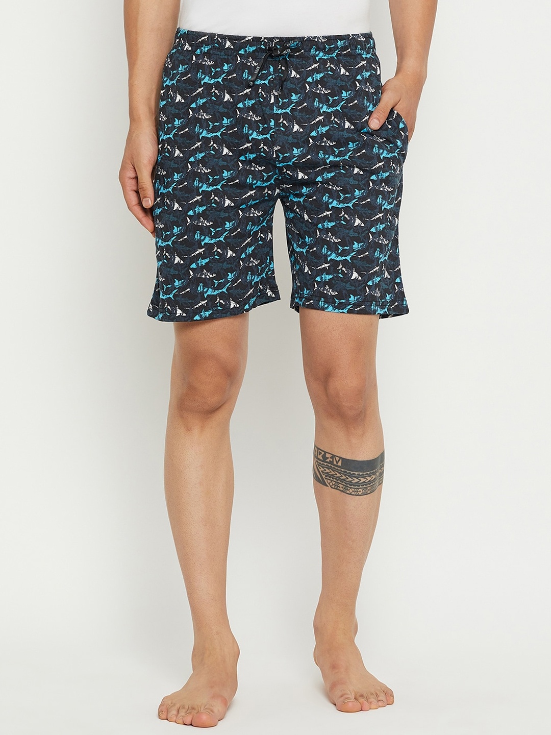 

NEVA Men ConversationalPrinted Mid-Rise Lounge Shorts, Navy blue