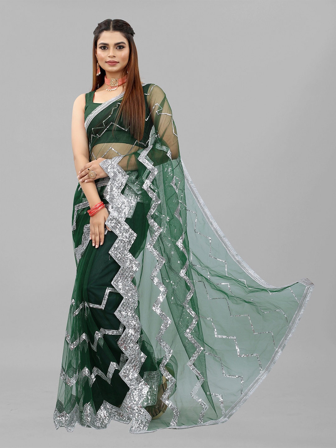

BARKIYA CREATION Embellished Sequinned Net Saree, Green