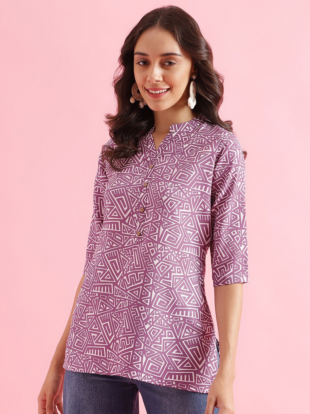 

J Turritopsis Geometric Printed Mandarin Collar Kurti, Lavender