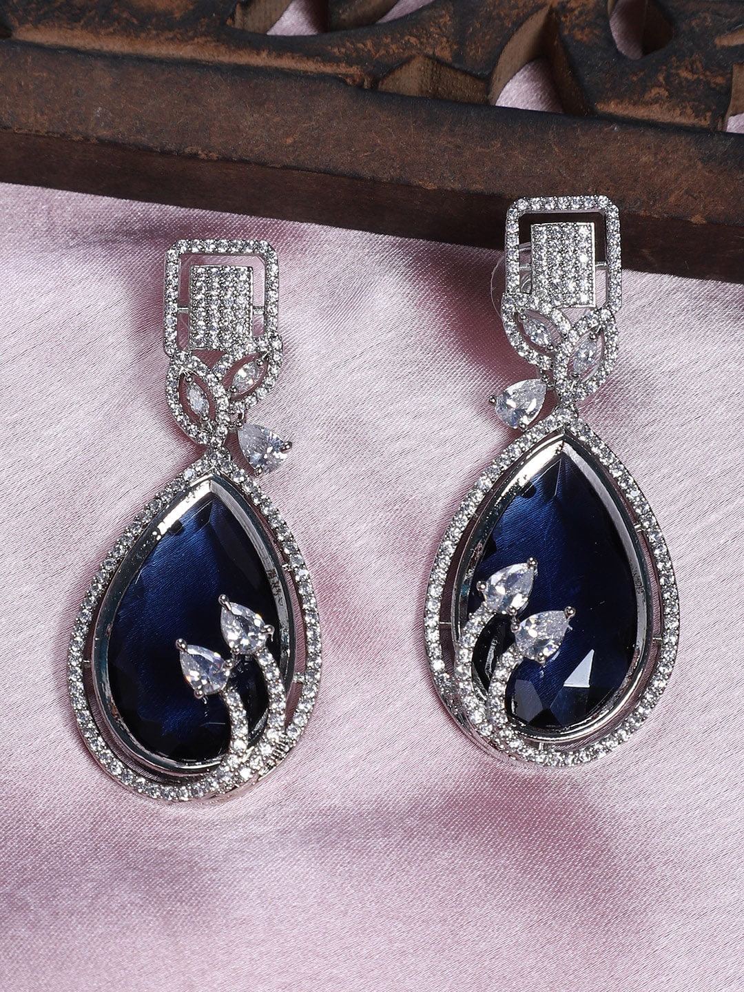 

STEORRA JEWELS Rhodium-Plated American Diamond Drop Earrings, Silver