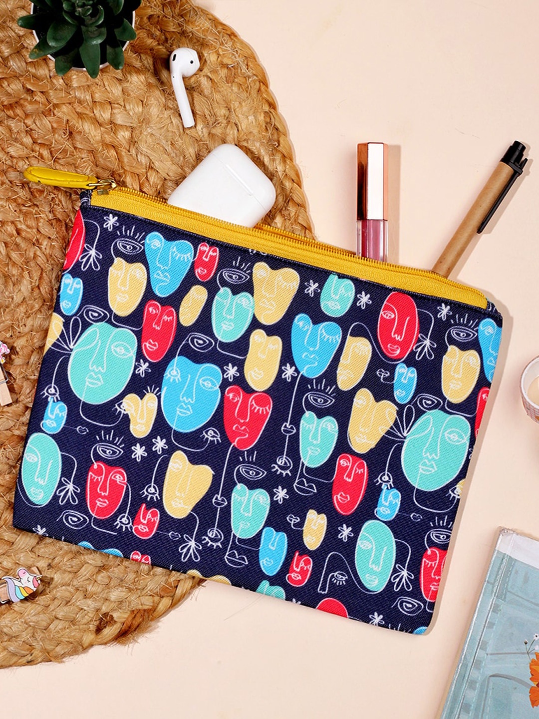 

Happening Hippo Printed Multi-Function Makeup Accessory Organiser Travel Pouch, Navy blue