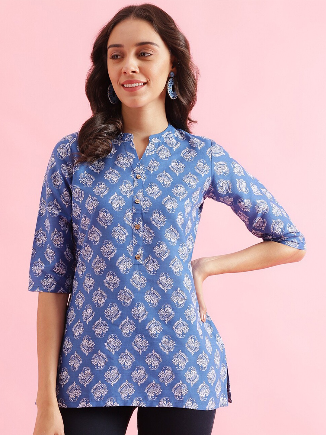 

J Turritopsis Ethnic Motifs Printed Kurti, Blue
