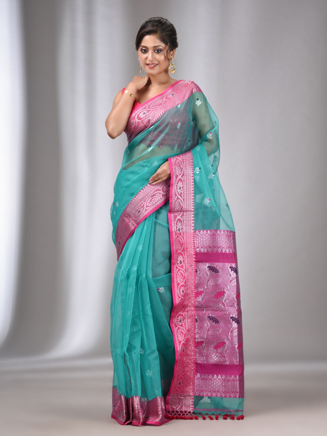 

Charukriti Ethnic Motifs Woven Design Zari Pure Silk Saree, Sea green