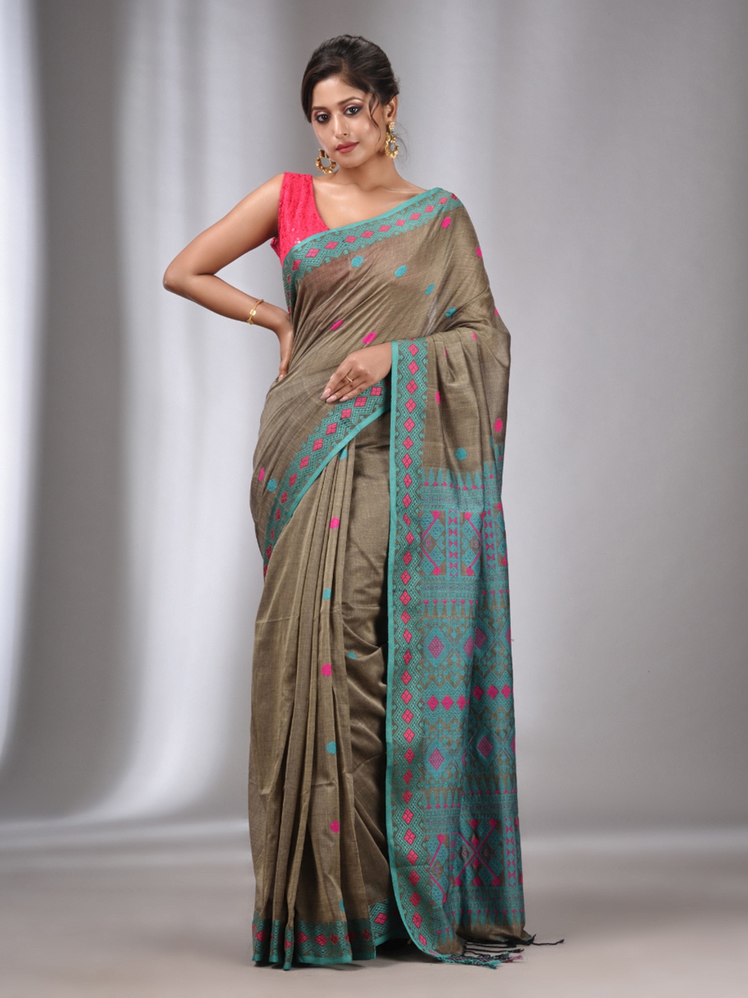 

Charukriti Ethnic Motif Woven Design Pure Cotton Saree, Beige