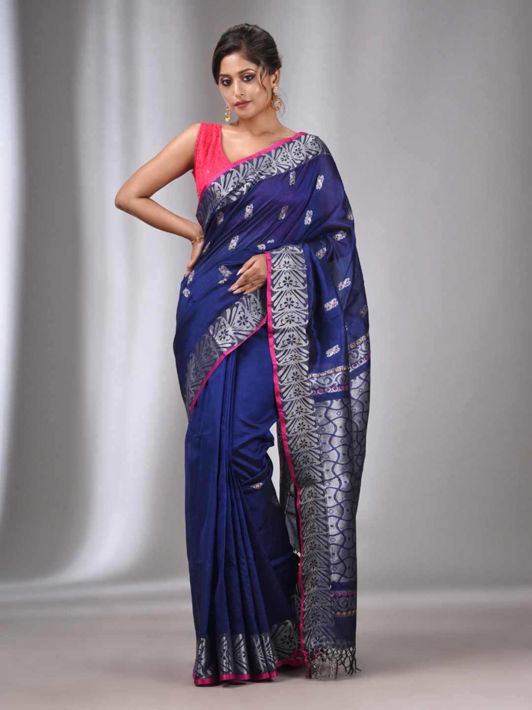 

Charukriti Ethnic Motifs Woven Design Zari Saree, Navy blue