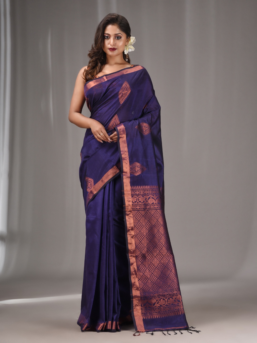 

Charukriti Ethnic Motifs Woven Design Zari Saree, Navy blue