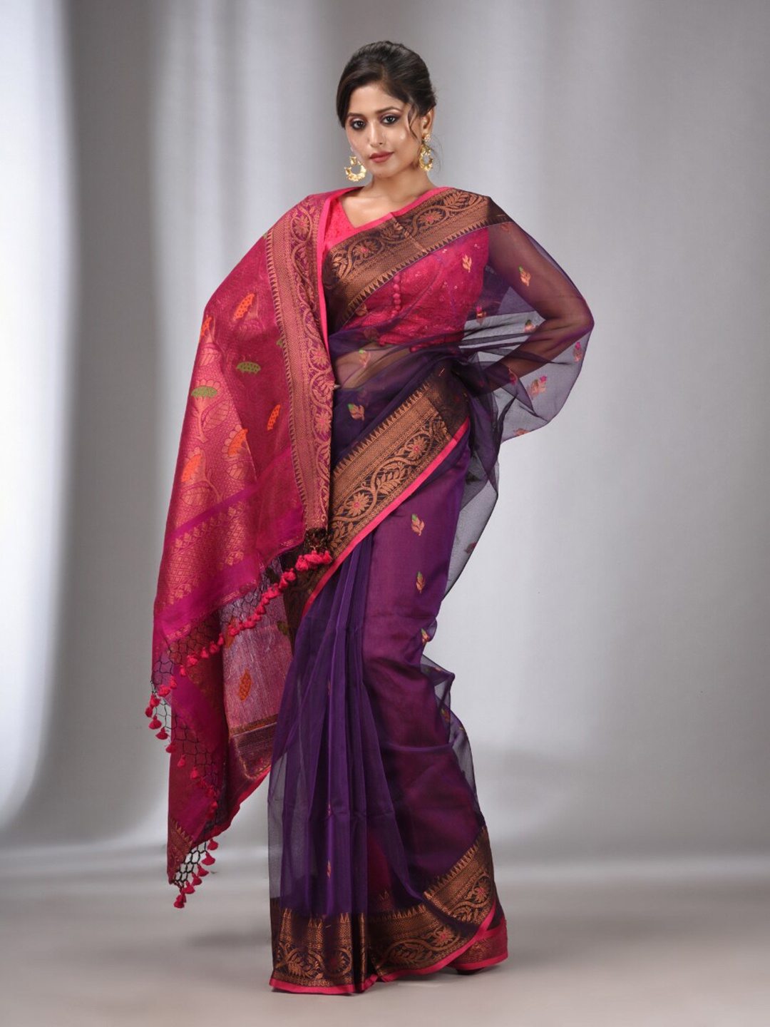 

Charukriti Geometric Woven Design Zari Pure Silk Saree, Purple