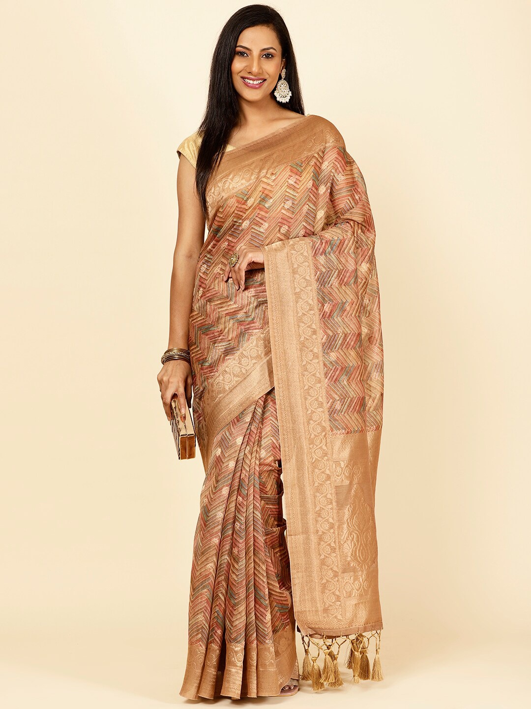 

Meena Bazaar Geometric Printed Zari Saree, Beige