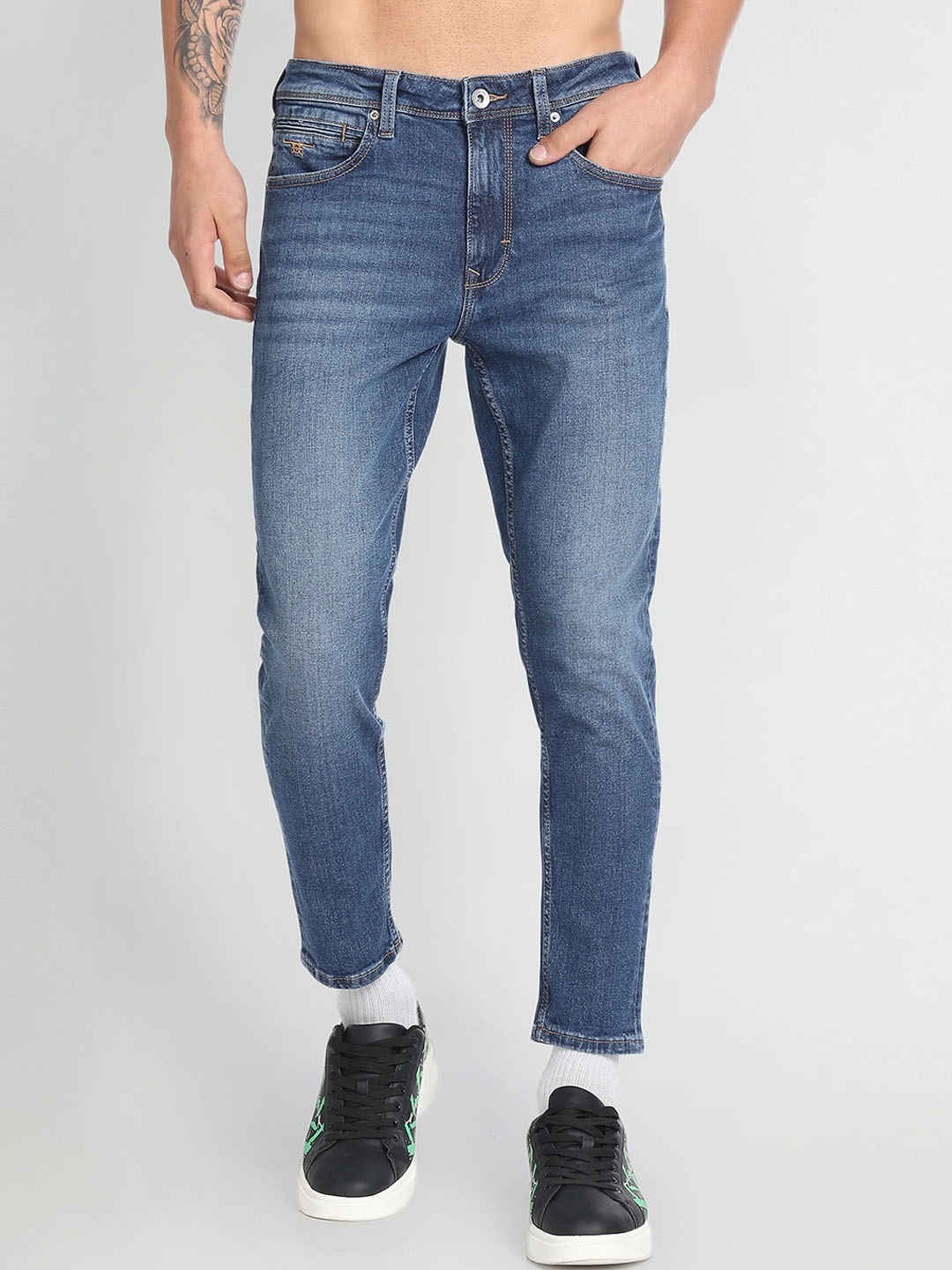 

Flying Machine Men Clean Look Slim Fit High-Rise Heavy Fade Stretchable Jeans, Blue
