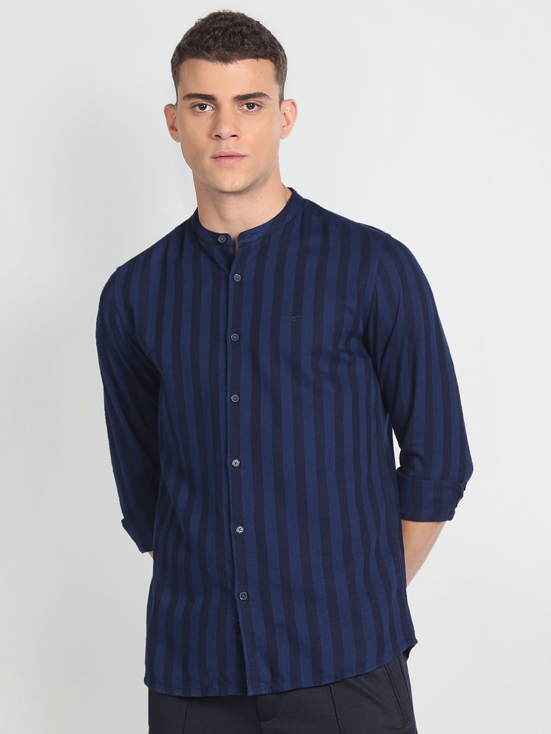 

Flying Machine Striped Mandarin Collar Pure Cotton Shirt, Navy blue