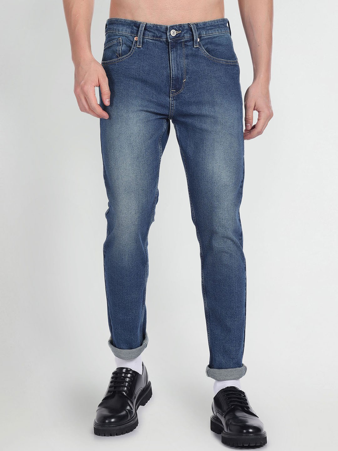 

Flying Machine Men Clean Look Slim Fit Heavy Fade Stretchable Jeans, Blue