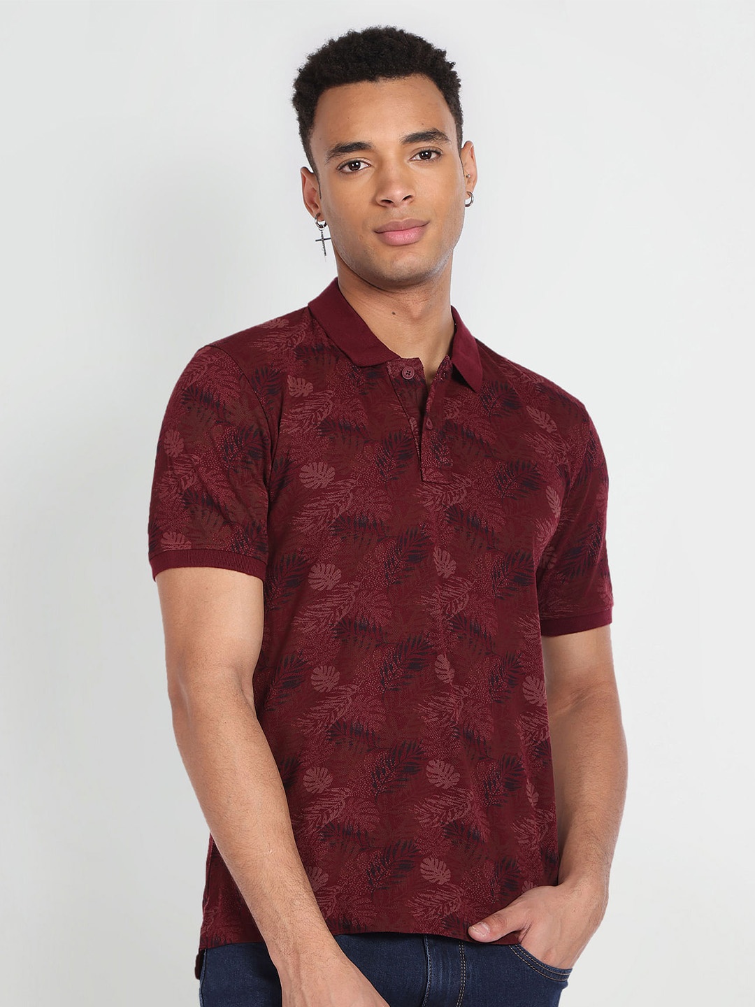 

Flying Machine Floral Printed Pure Cotton T-shirt, Maroon