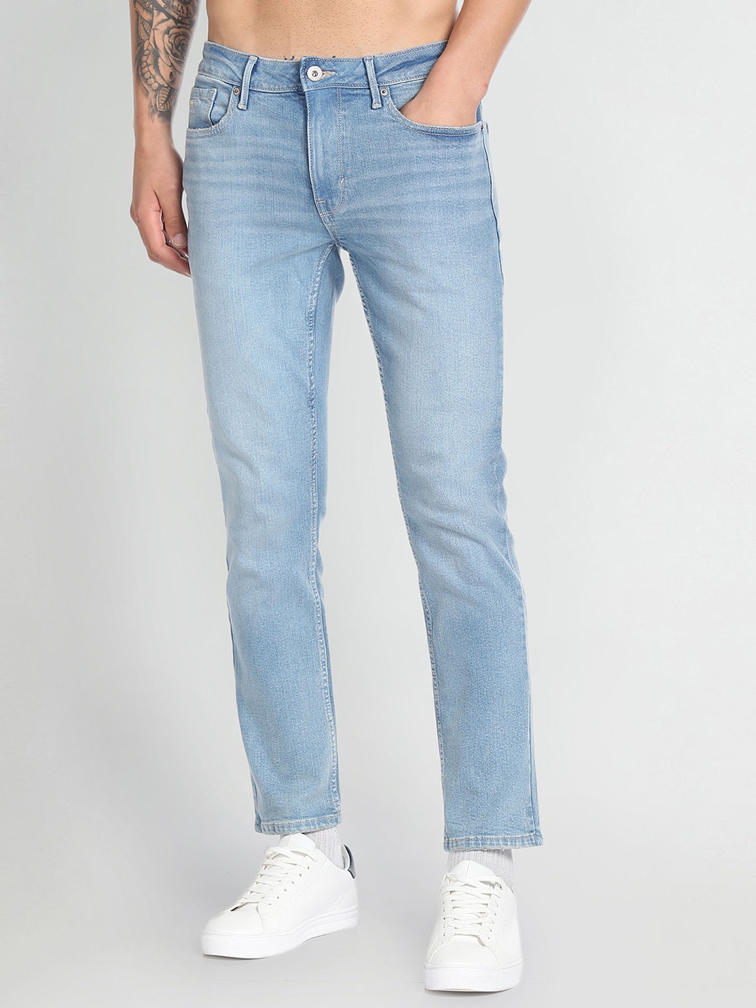 

Flying Machine Men Tapered Fit Mid-Rise Heavy Fade Cropped Clean Look Stretchable Jeans, Blue