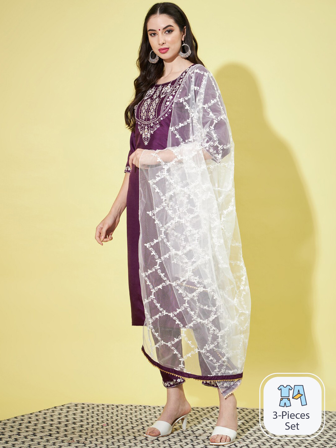 

PPTOSS Floral Embroidered Regular Thread Work Kurta with Trousers & With Dupatta, Purple