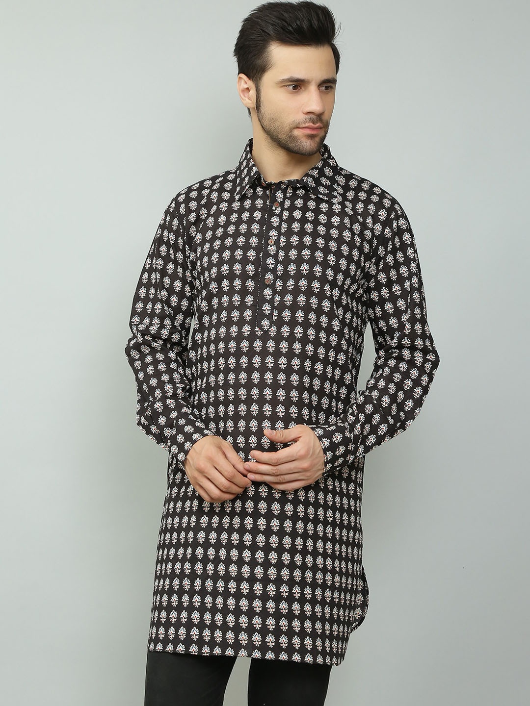 

Spring Soul Ethnic Motifs Printed Shirt Collar Cotton Kurta, Black