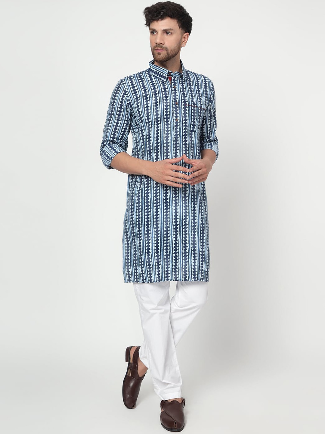 

Spring Soul Geometric Printed Shirt Collar Cotton Straight Kurta, Blue