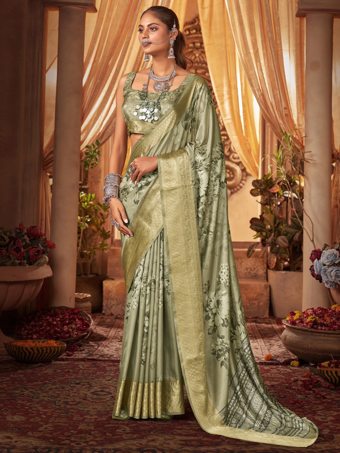 

Anouk Floral Printed Zari Detailed Saree, Green