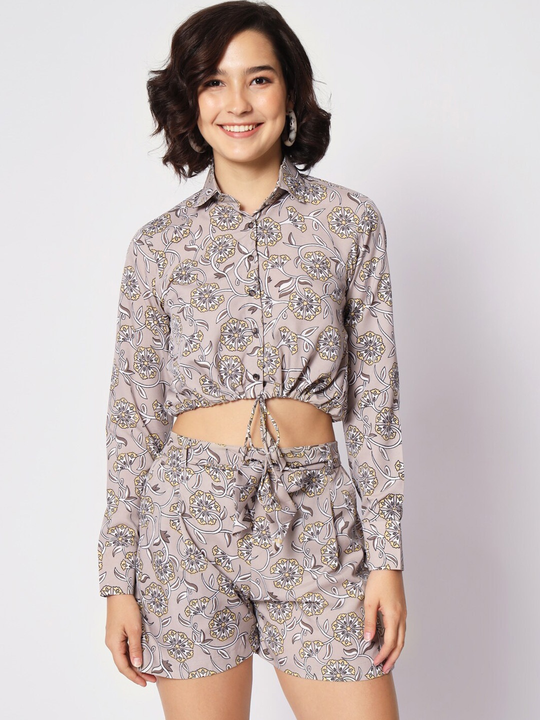 

all about you Floral Printed Shirt Collar Top & Shorts, Grey