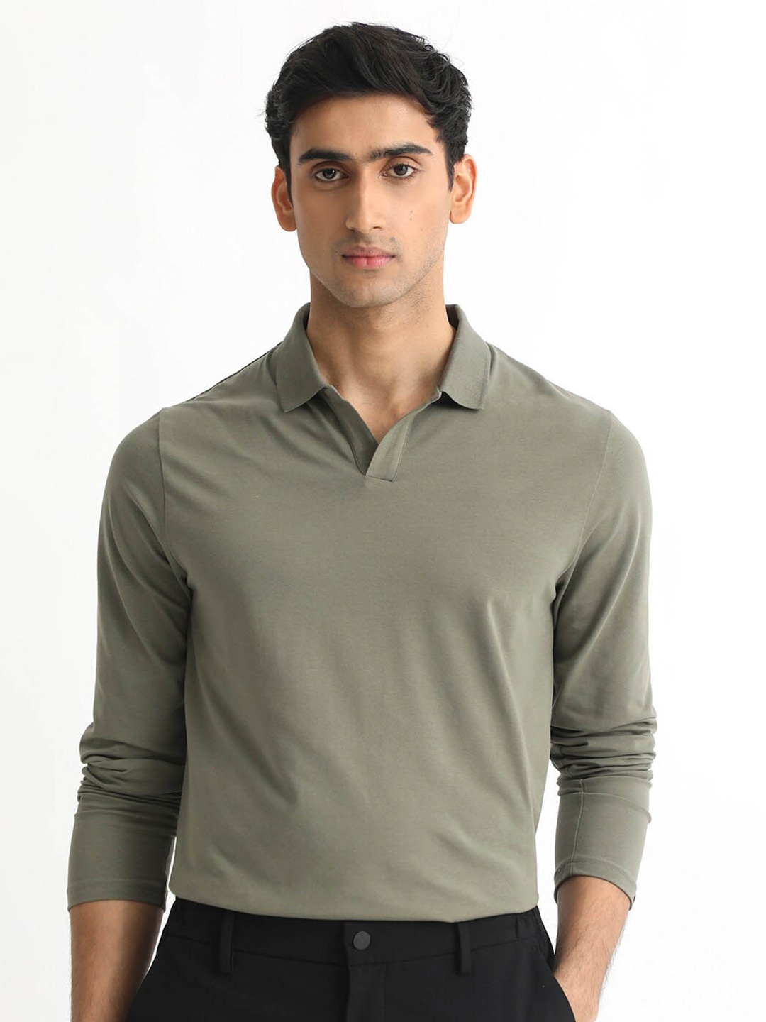 

RARE RABBIT Men Rings-4 Slim Fit Solid Polo Collar T-Shirt, Olive