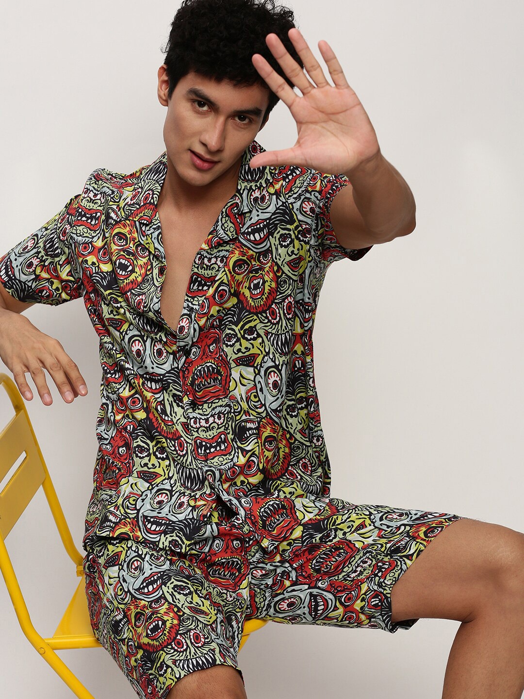 

SHOWOFF Graphic Printed Shirt And Shorts, Red