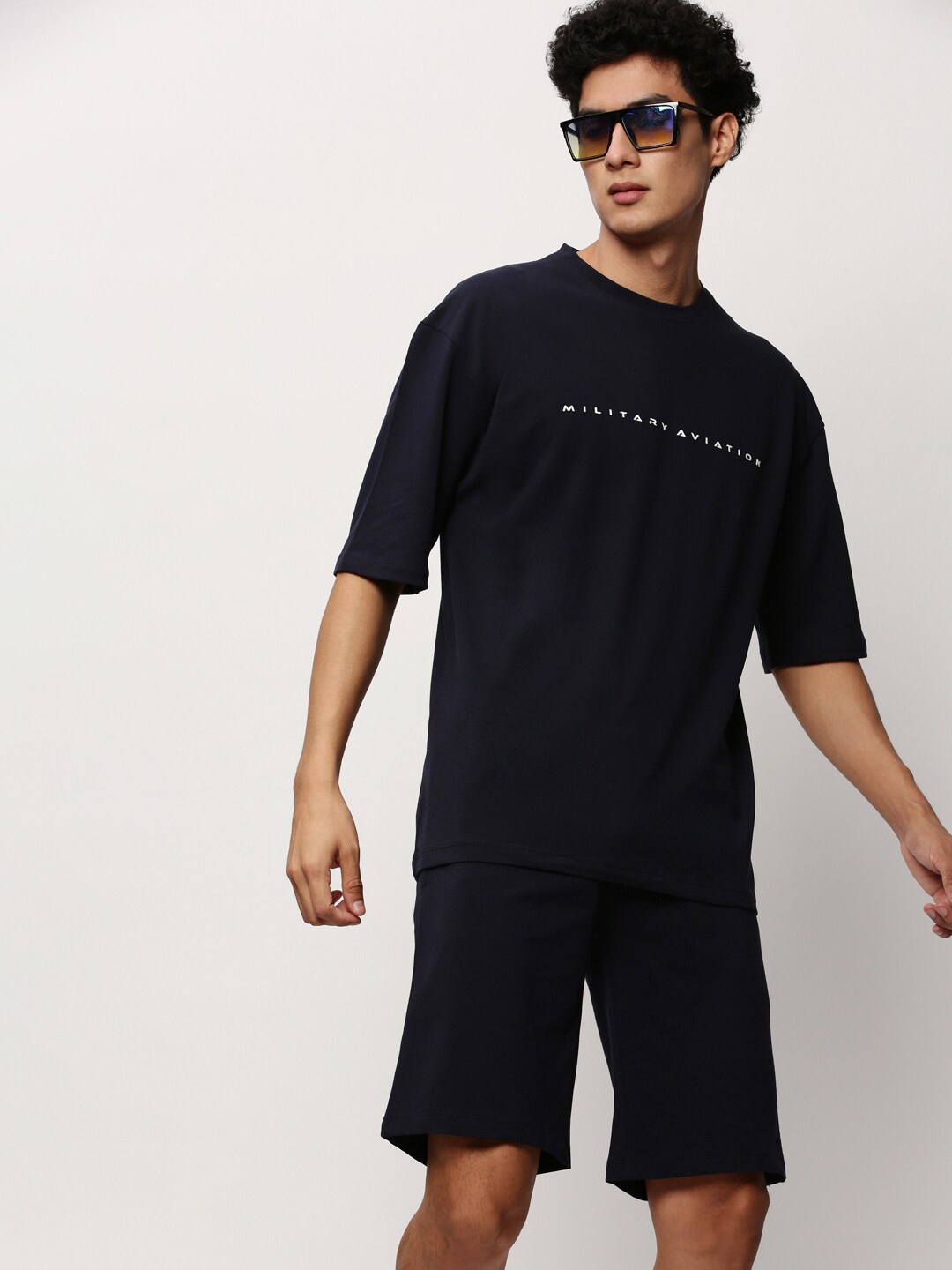 

SHOWOFF Round Neck T-Shirt & Shorts, Navy blue