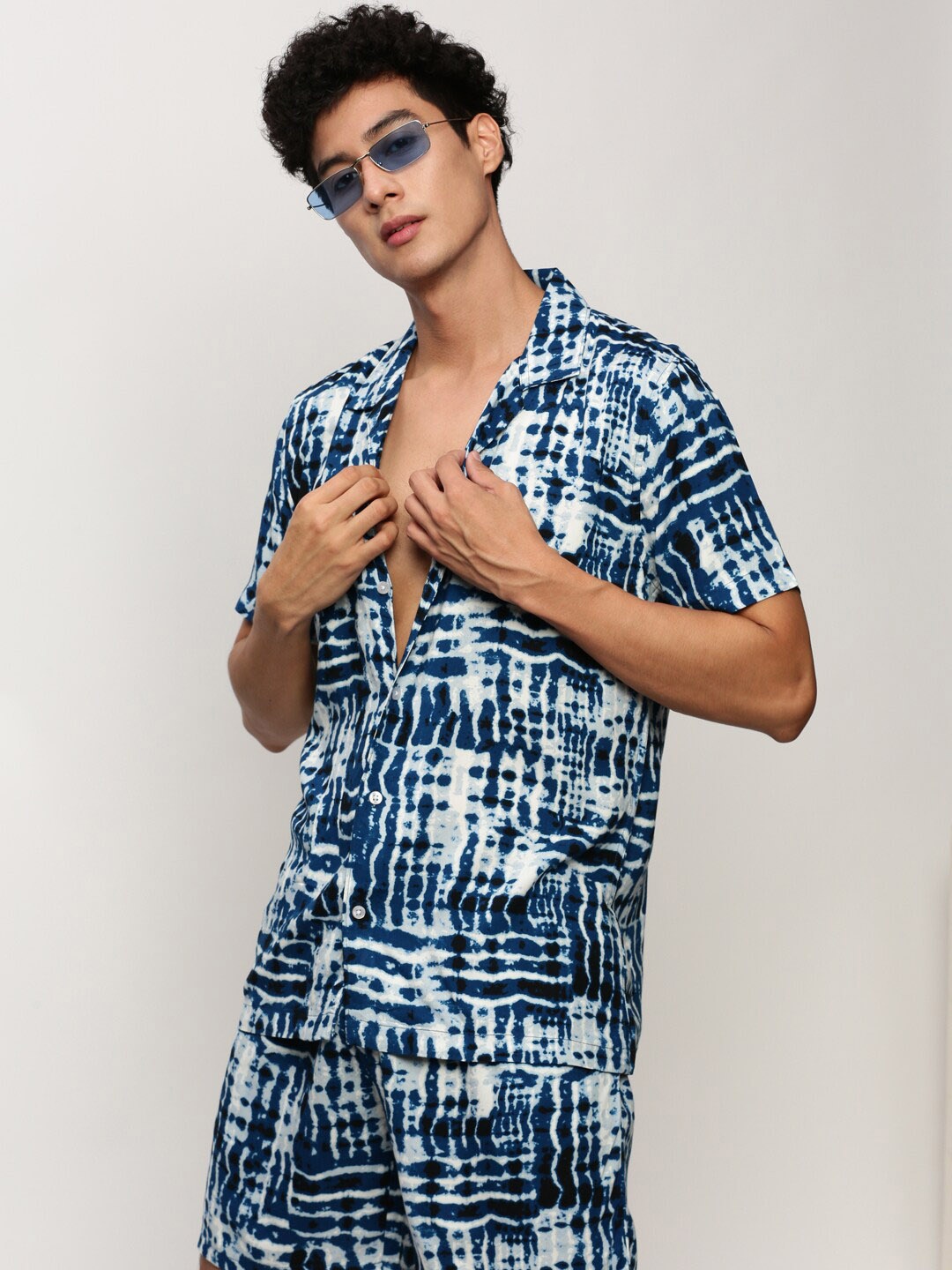 

SHOWOFF Tie & Dye Dyed Shirt With Shorts, Navy blue