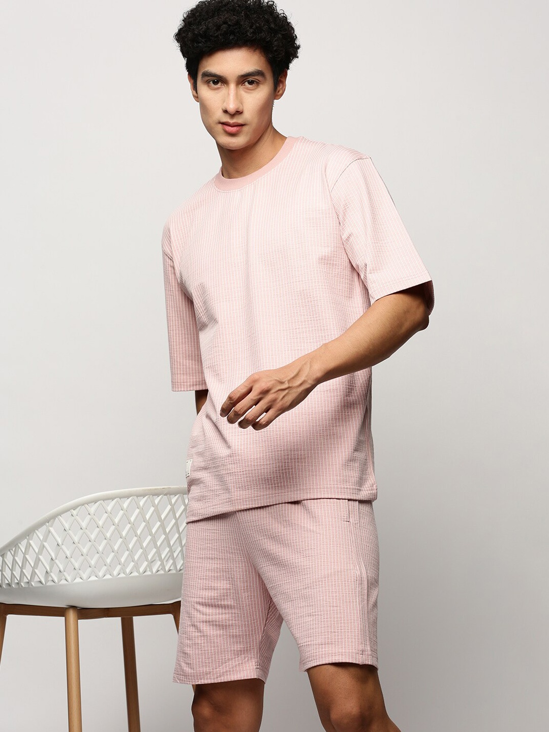 

SHOWOFF Men Striped T-Shirt & Shorts Co-Ords, Peach