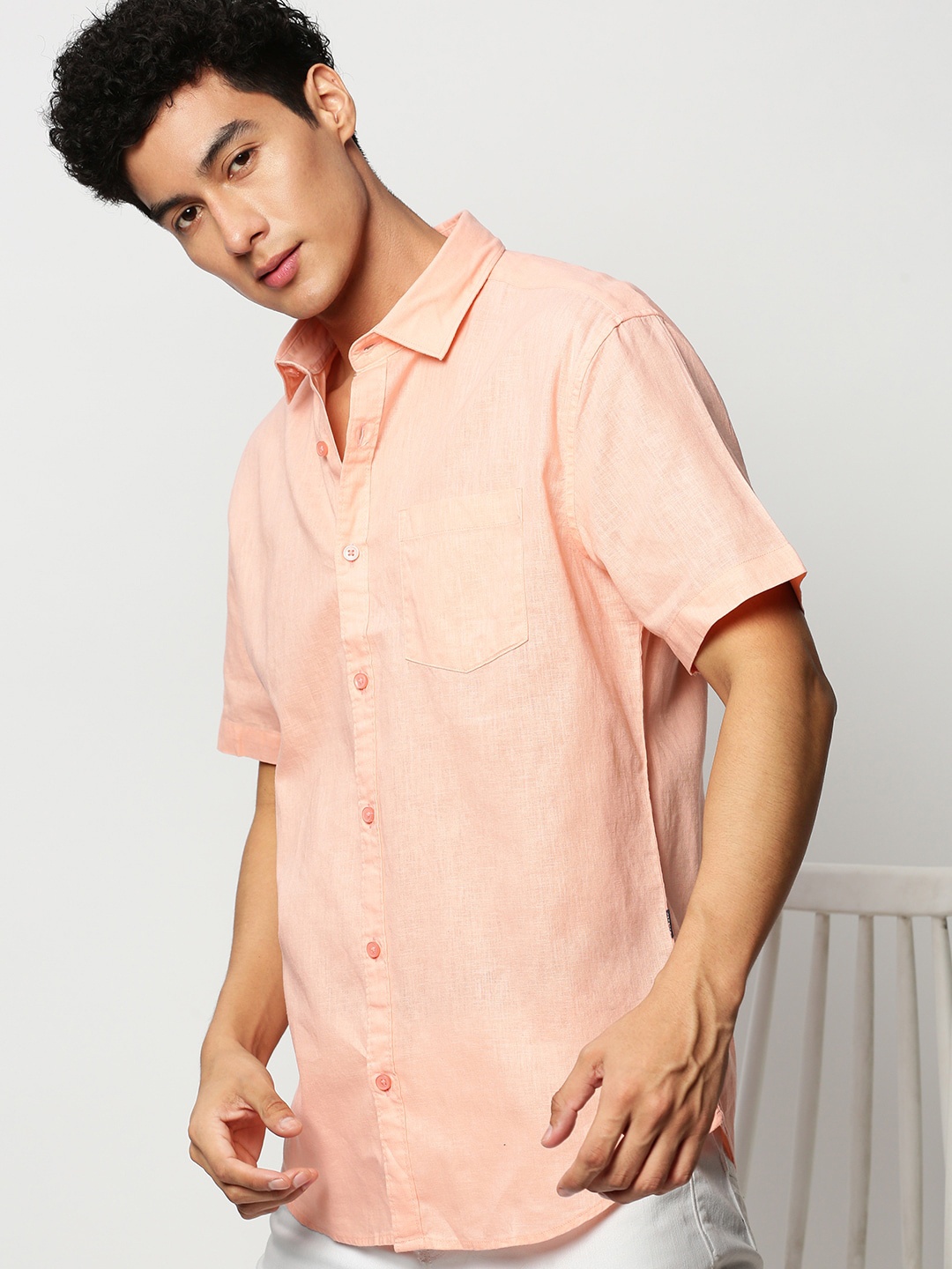 

SHOWOFF Premium Slim Fit Spread Cotton Cotton Linen Casual Shirt, Peach