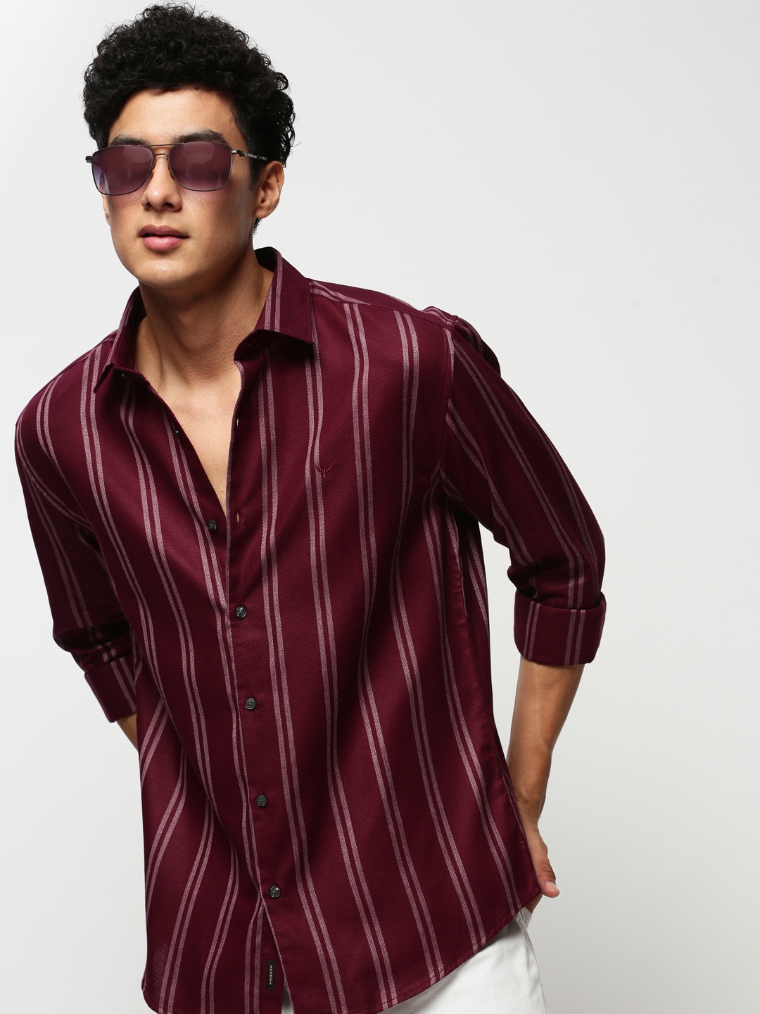 

SHOWOFF Striped Cotton Premium Slim Fit Opaque Casual Shirt, Magenta