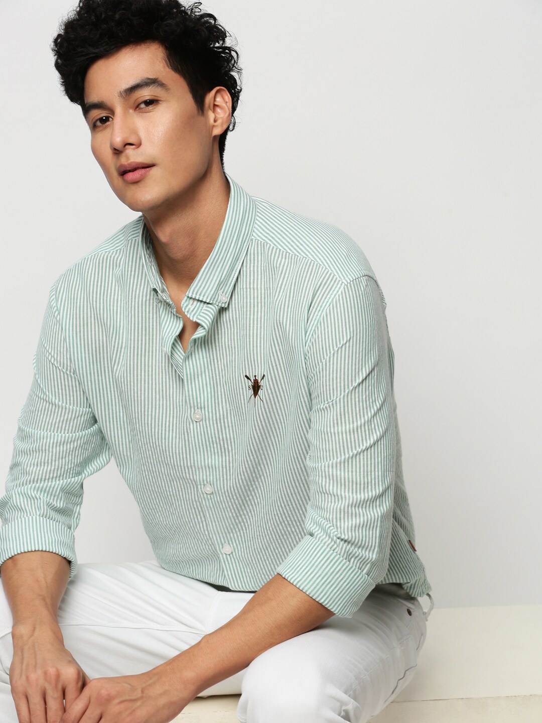 

SHOWOFF Premium Vertical Striped Button-Down Collar Oxford Cotton Slim Fit Casual Shirt, Green