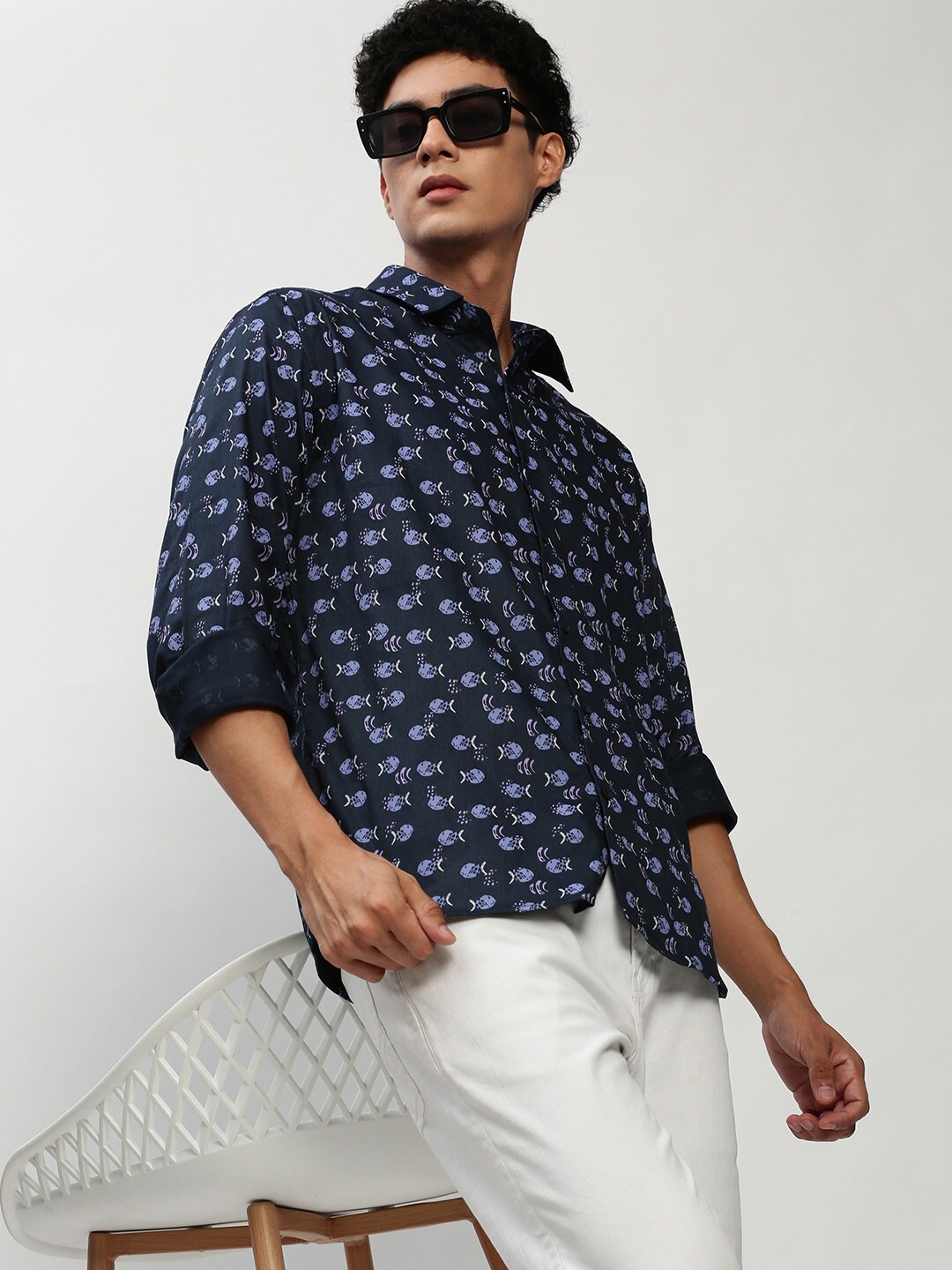 

SHOWOFF Smart Slim Fit Floral Opaque Printed Cotton Casual Shirt, Navy blue