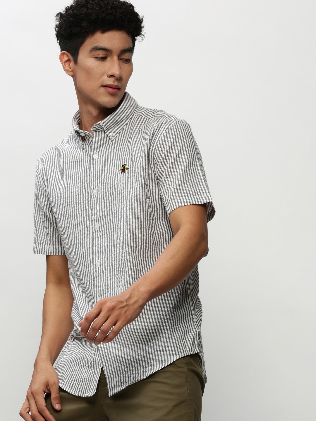 

SHOWOFF Premium Slim Fit Striped Cotton Casual Shirt, White