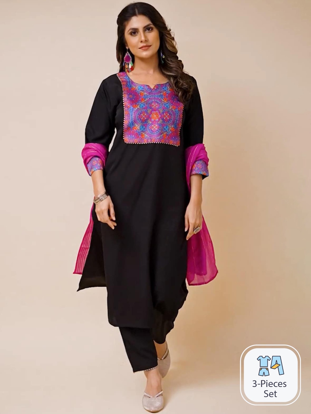 

MINGORA Gotta Patti Detail Straight Kurta & Trousers With Dupatta, Black