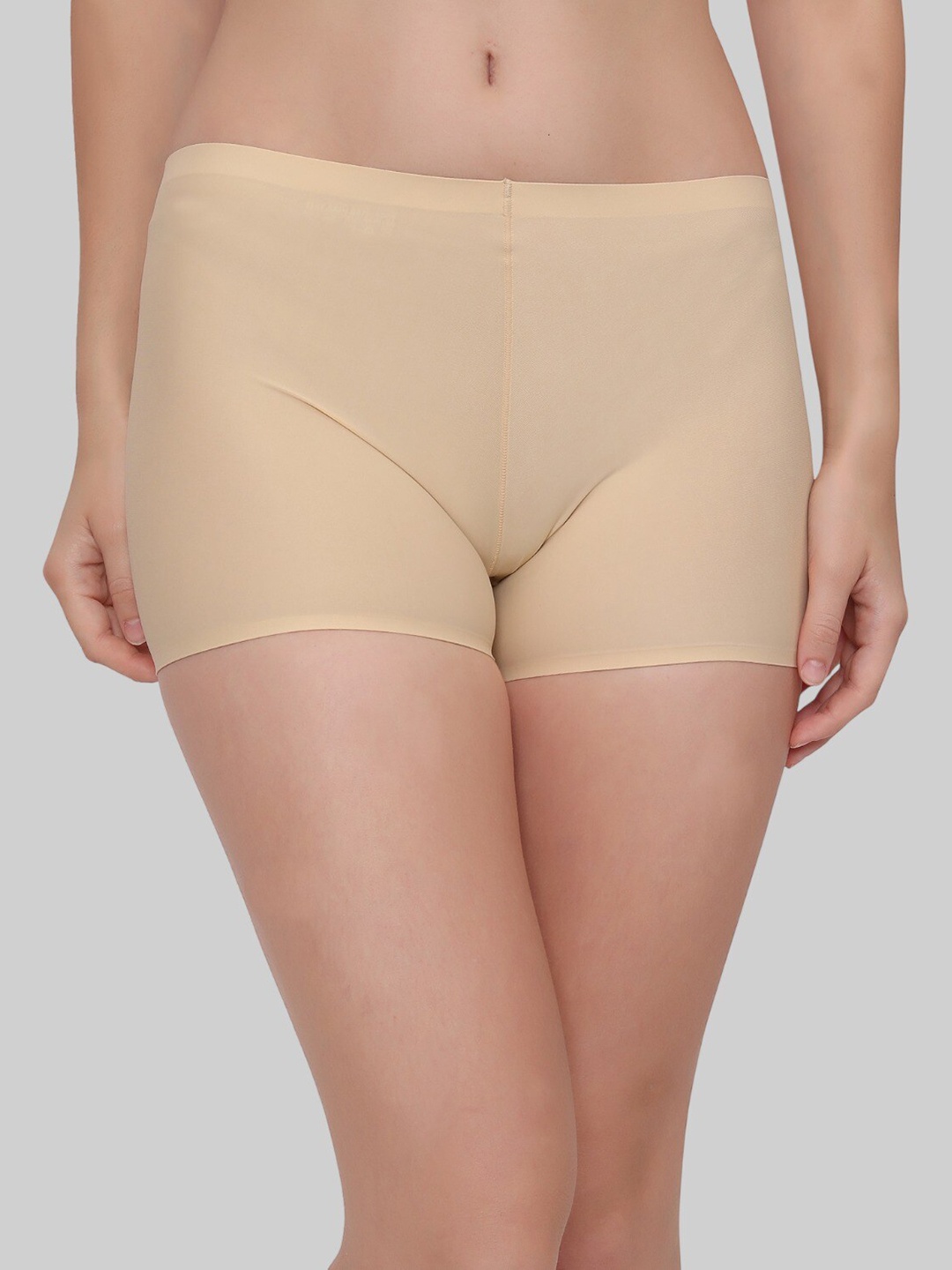 

PLUMBURY Seamless Full Back Coverage Moisture Wicking Boy Shorts, Beige
