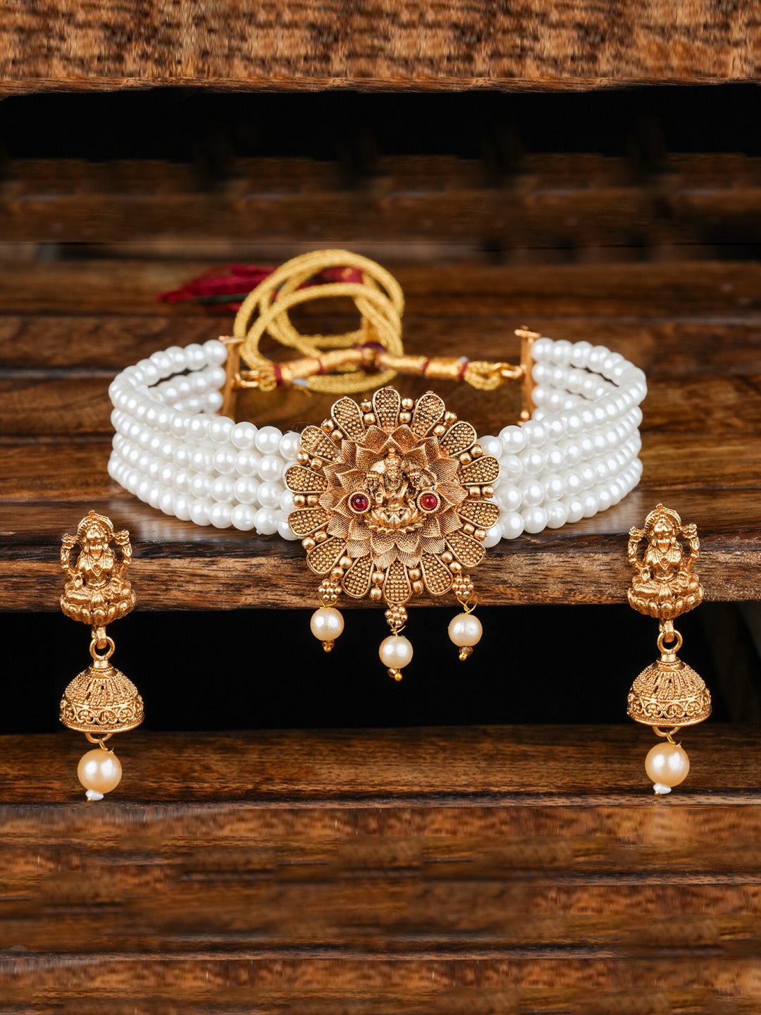 

Vita Bella Gold-Plated Stone-Studded & Beaded Jewellery Set