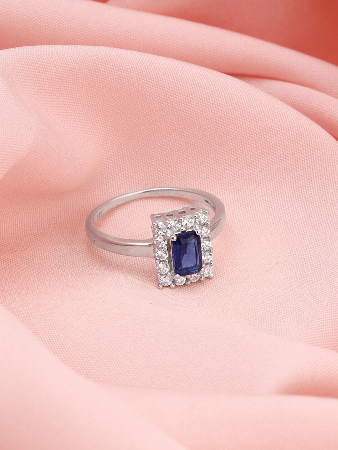 

GIVA 925 Sterling Silver Rhodium-Plated CZ Studded Adjustable Finger Ring