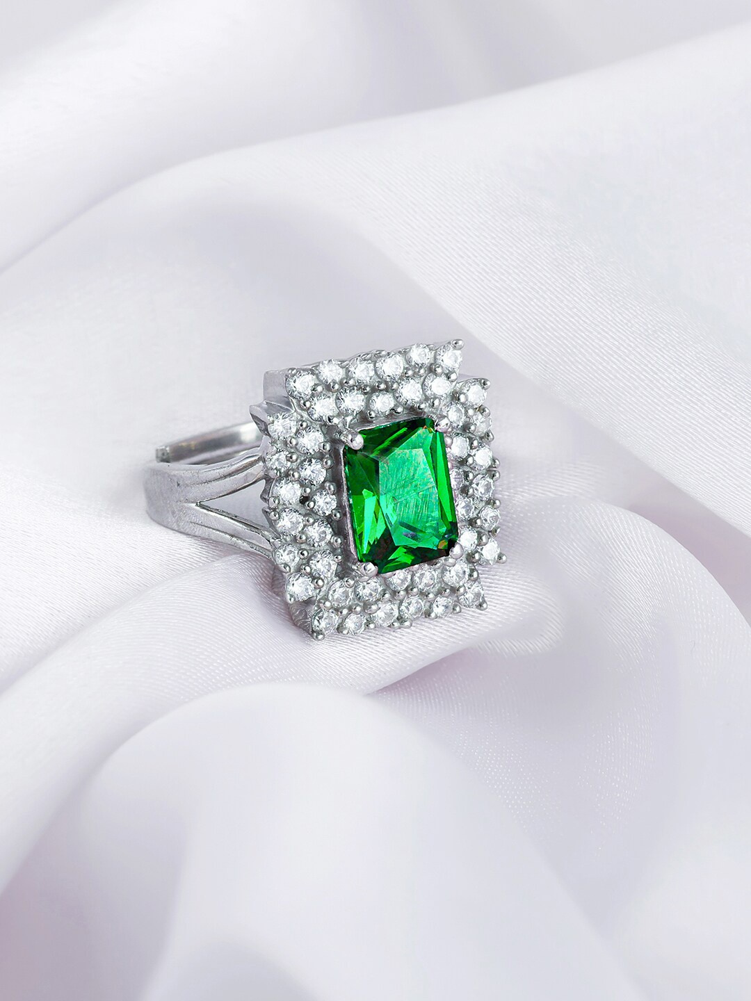 

GIVA 925 Sterling Silver Adjustable Finger Ring