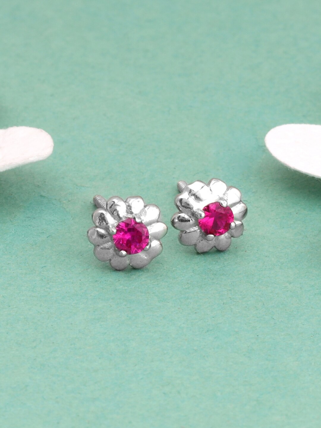 

GIVA 925 Sterling Silver Contemporary Studs Earrings