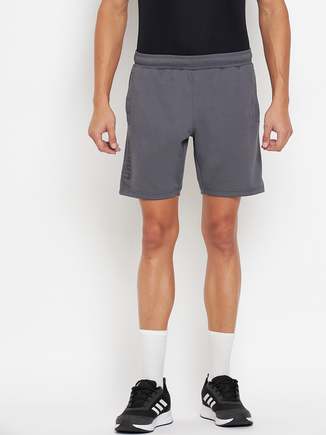 

URKNIT Men Mid-Rise Rapid-Dry Sports Shorts, Grey