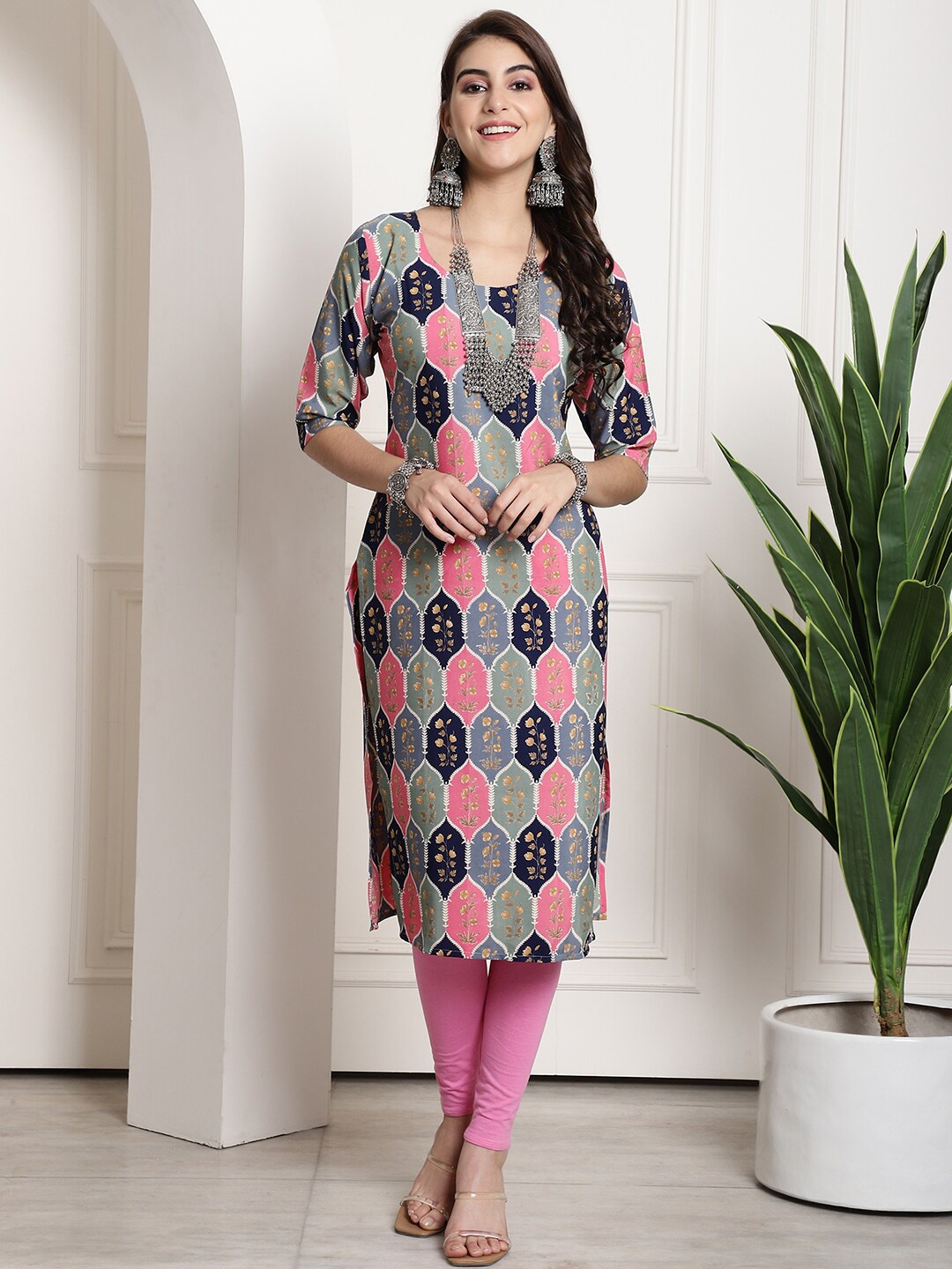 

7Threads Ethnic Motifs Printed Round Neck Straight Kurta, Blue