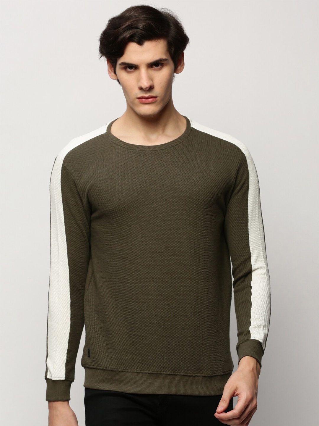 

SHOWOFF Self Design Cotton Pullover, Olive