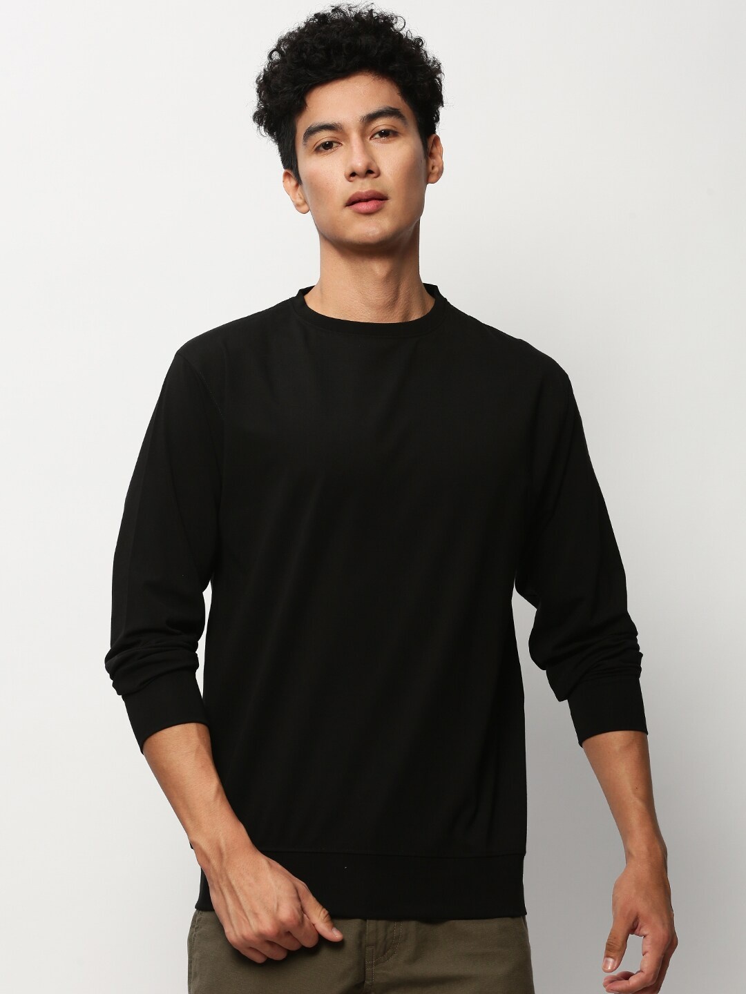 

SHOWOFF Round Neck Pullover Cotton Sweatshirt, Black