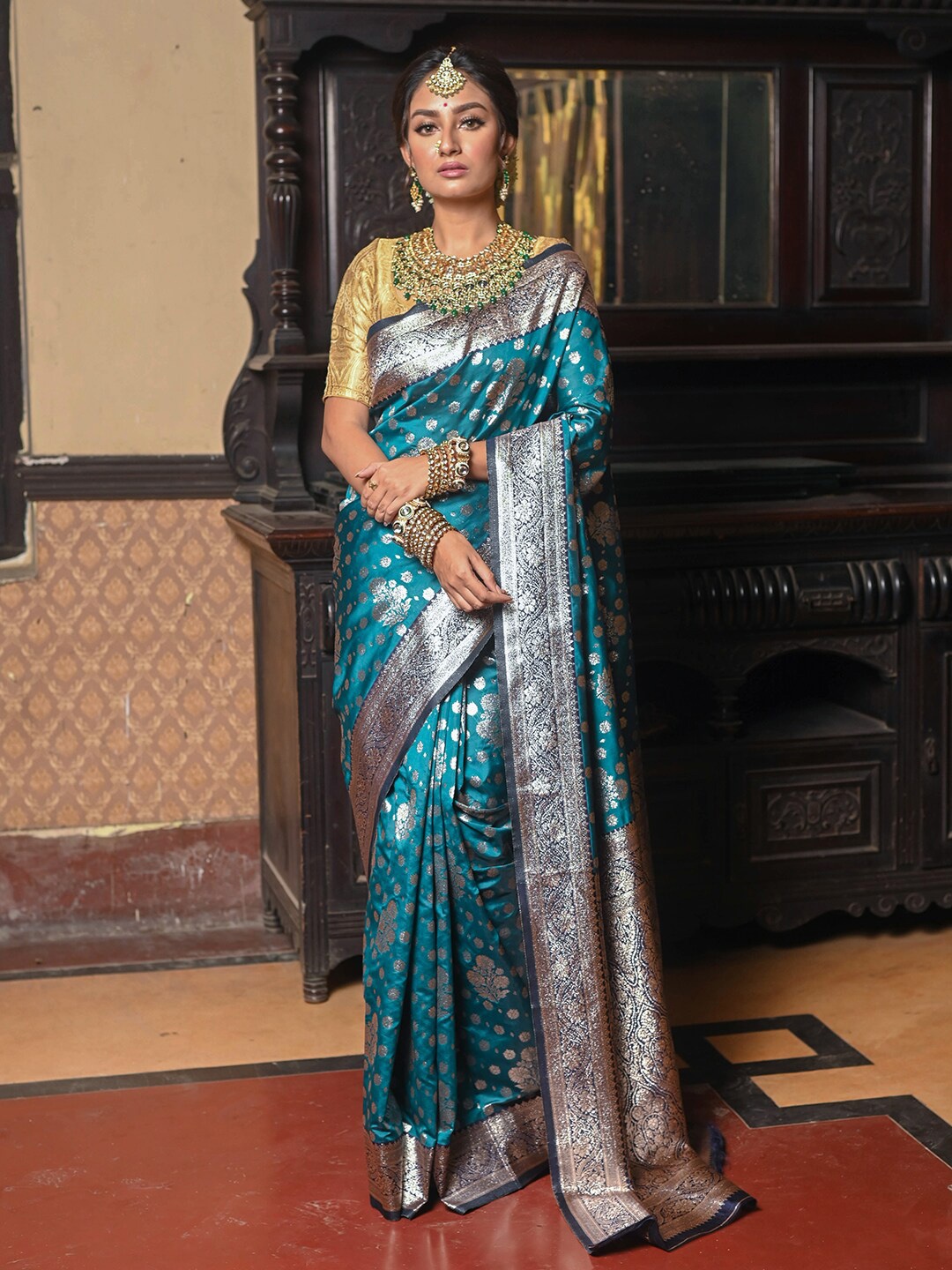 

Anouk Ethnic Motifs Woven Design Zari Detail Banarasi Saree, Turquoise blue