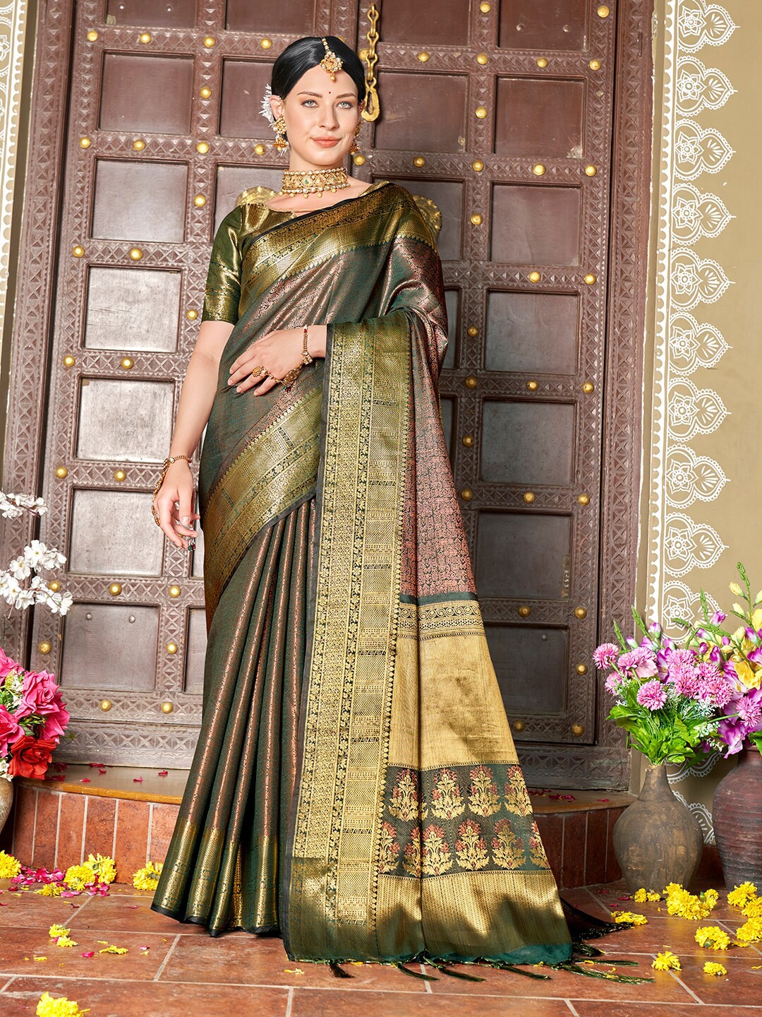 

Anouk Woven Design Zari Kanjeevaram Saree, Gold